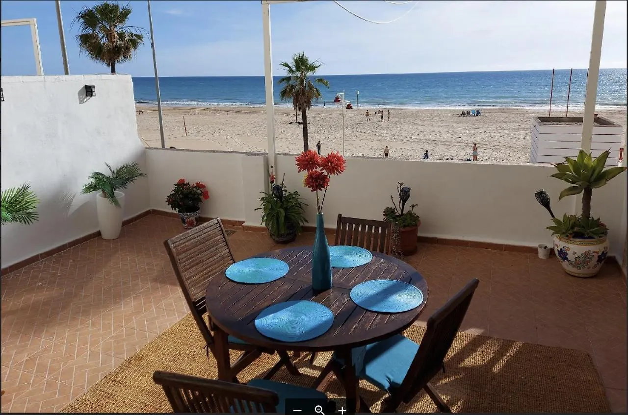 Amazing Frontal Beach Apartment #Traveller'S Awards2023 Cadix